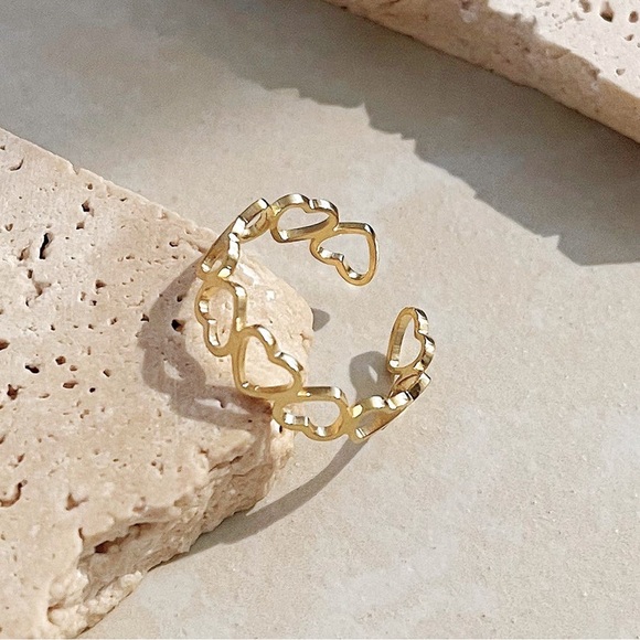 n e w | adjustable 18k gold heart ring - Picture 3 of 5